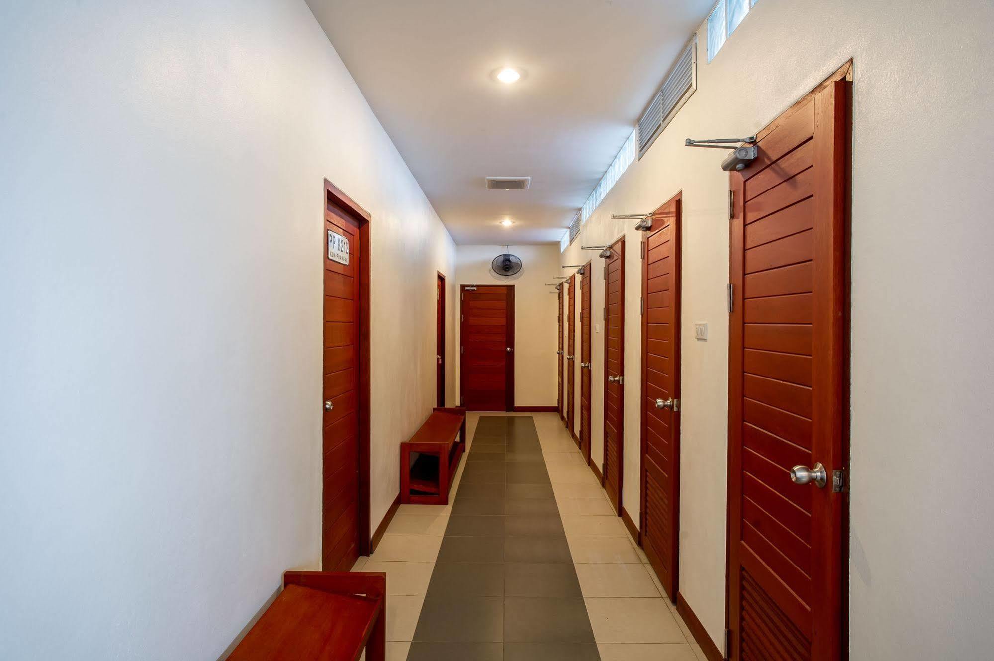 Phangan Pearl Hostel Hat Rin Buitenkant foto