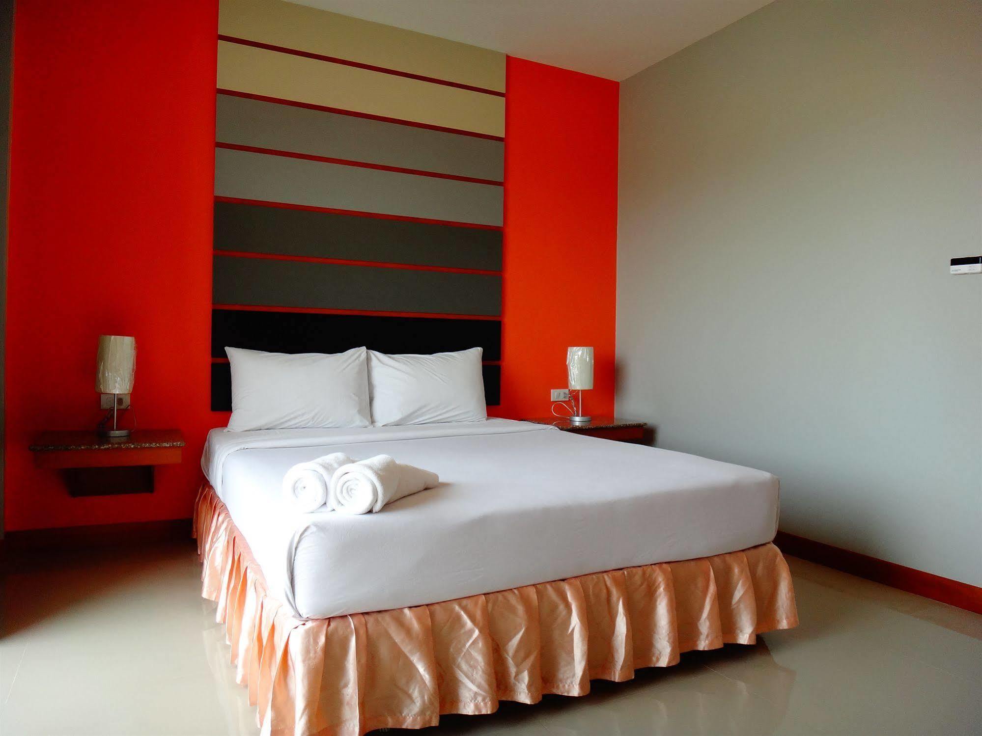 Phangan Pearl Hostel Hat Rin Buitenkant foto