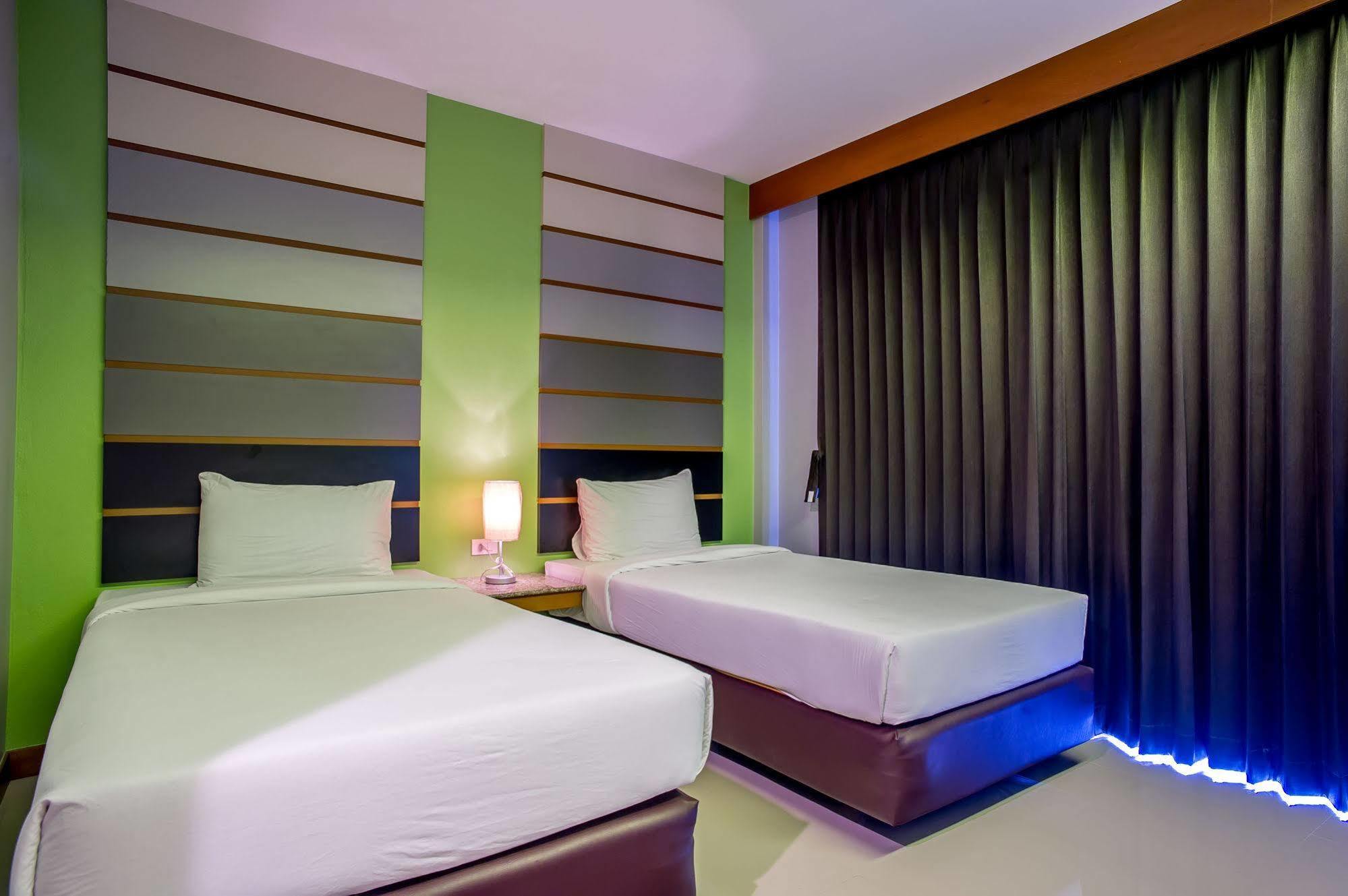 Phangan Pearl Hostel Hat Rin Buitenkant foto