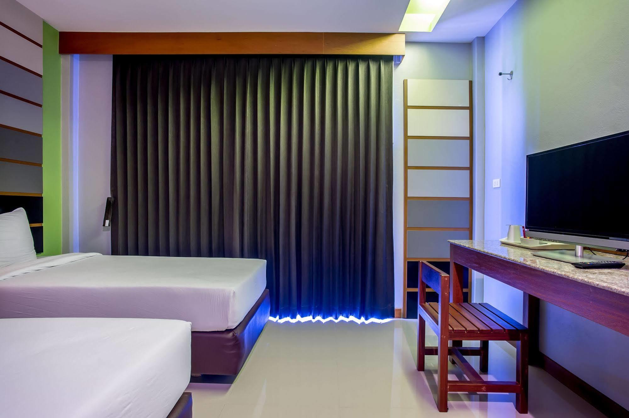 Phangan Pearl Hostel Hat Rin Buitenkant foto
